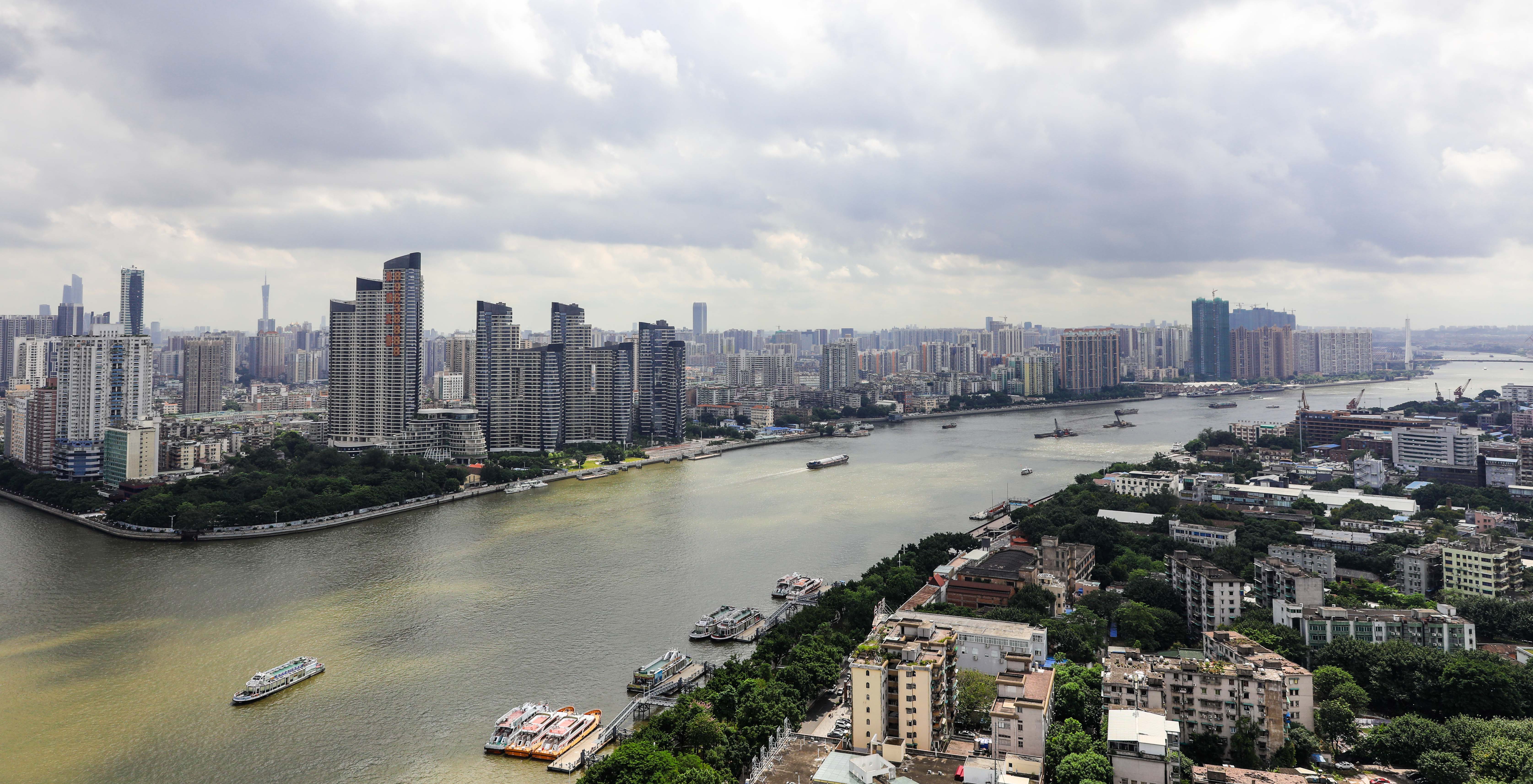 一江两岸 李建达 拍摄 (2).jpg