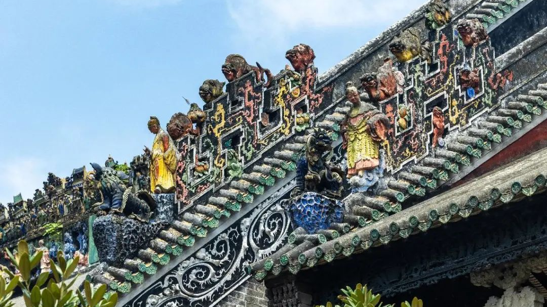 Photo | Enjoy the exquisite roof of Chen Clan Ancestral Hall