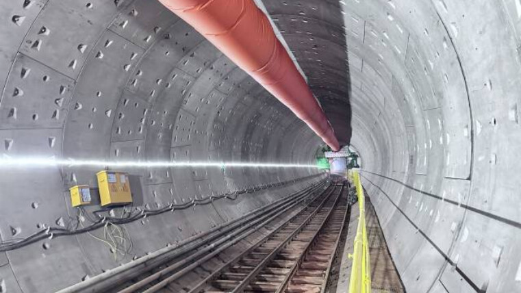 First tunnel in Liwan District of Guangzhou Metro Line 22 completes